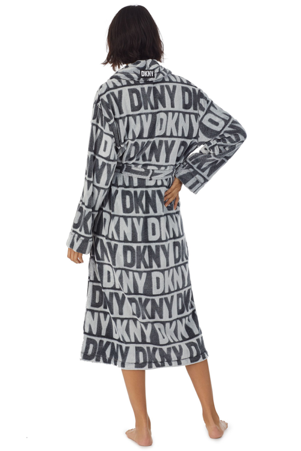 zupan-dkny-sedy